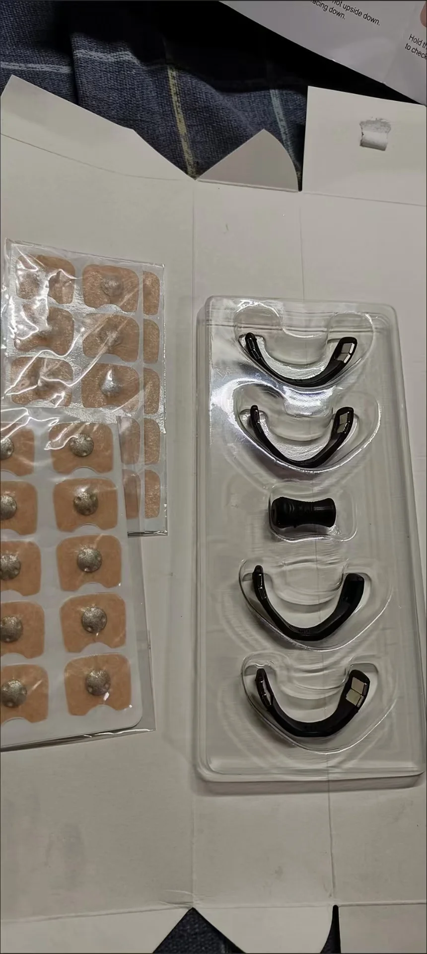 

полоски для носа, объятия носа, нулевая щепотка; один тижденный