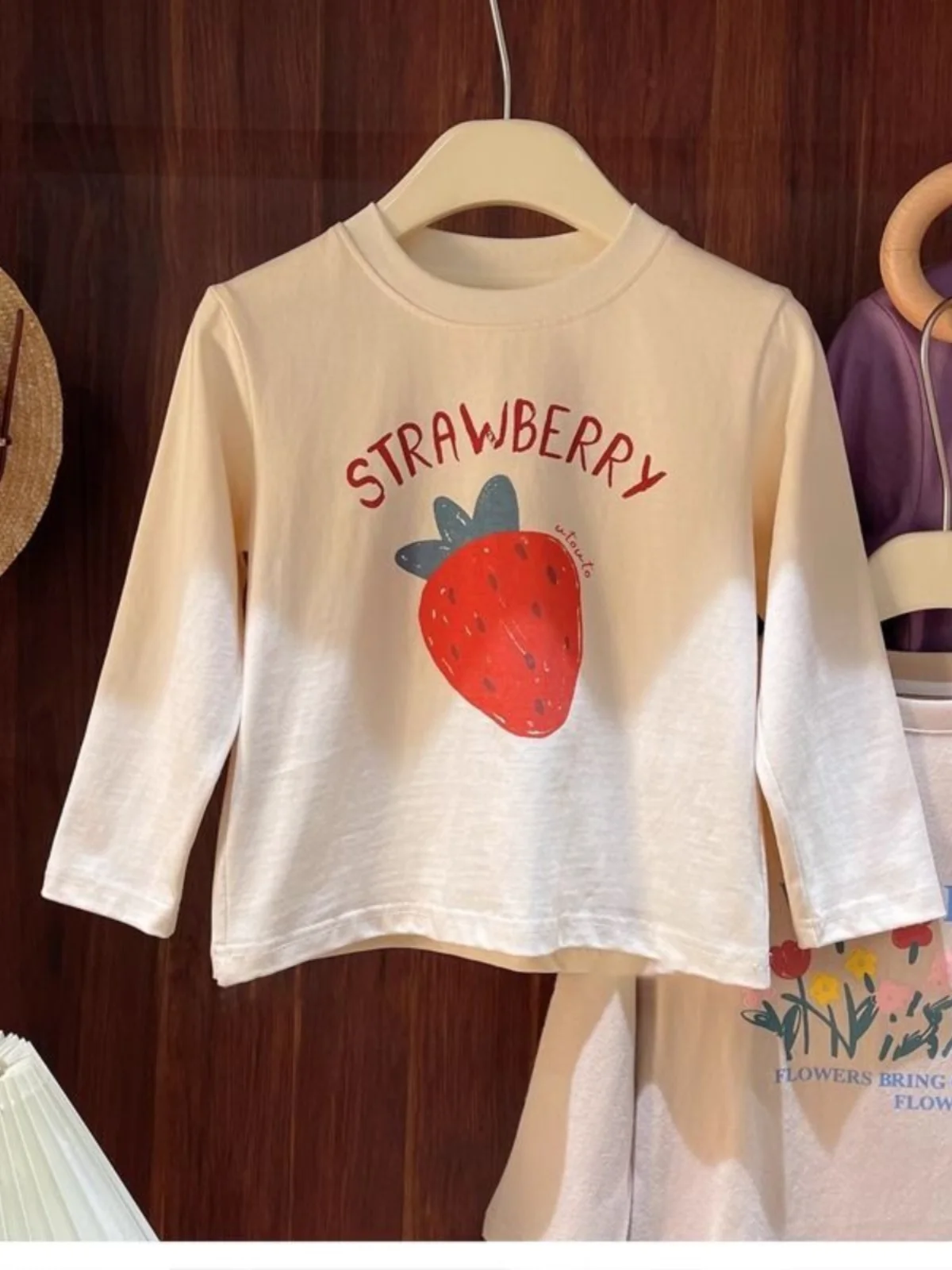 Modieus lang T-shirt met cartoonprint voor babymeisjes, herfst nieuw, Koreaanse stijl, basic shirt met print, dames zijden top