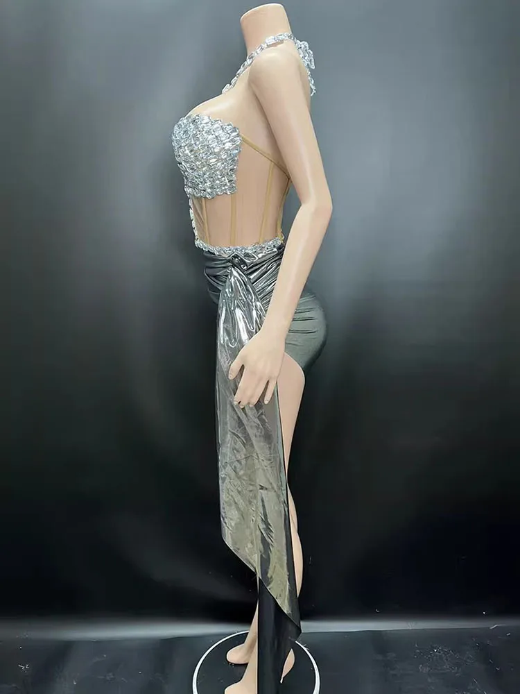 Alta qualidade quente diamante sexy envoltório peito irregular envoltório nádegas vestido 2024 nova moda roupas femininas personalizadas