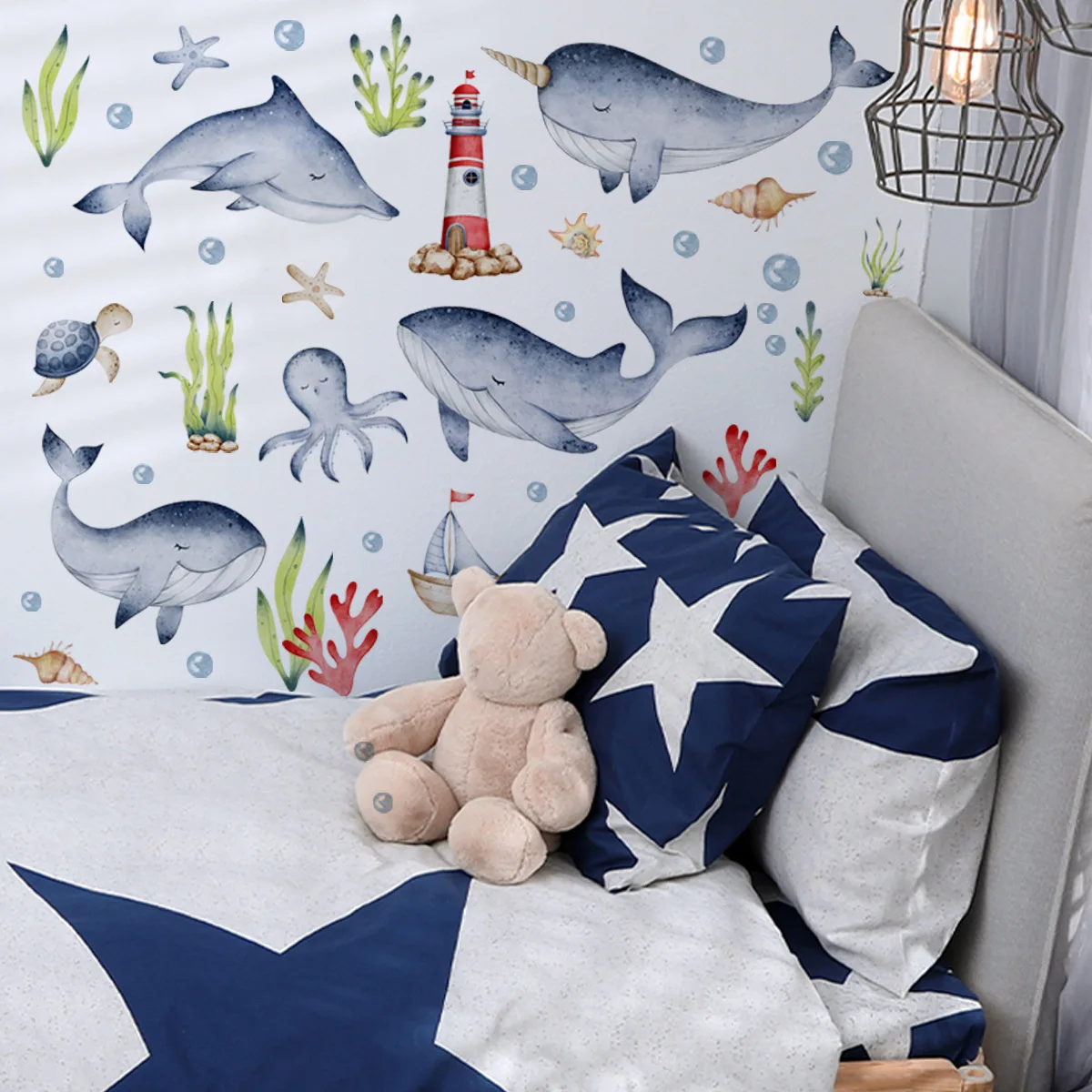 Glow-in-the-dark cartoon Sea whale seagrass glow-in-the-dark stickers for children's room decorative wall stickers self-adhesive