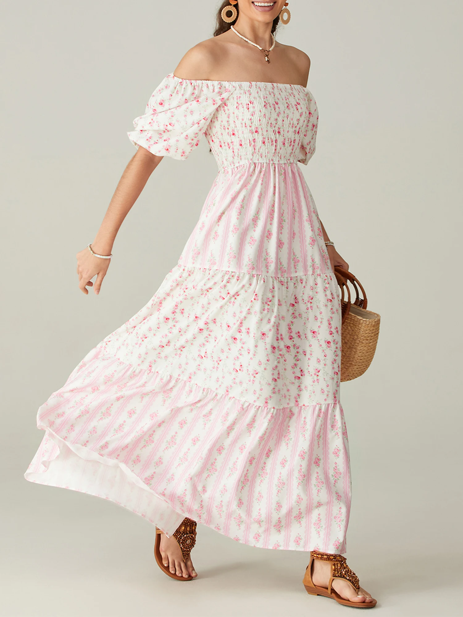 فستان ماكسي أنيق بطبعة زهور عتيقة وأكمام قصيرة ورقبة مربعة مثالي للأزياء الصيفية غير الرسمية