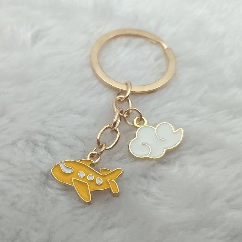 Driving Safety Flight Safety Keychain Enamel White Cloud Aircraft Keychain Couple Male Pilot Stewardess Gift Keyring