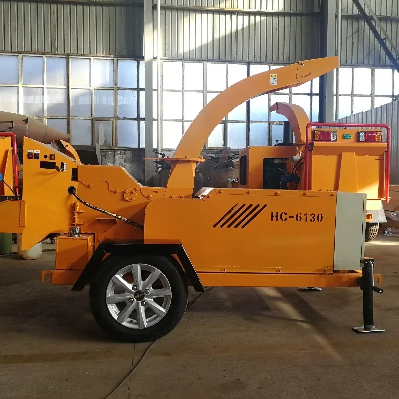 Factory Price Wheeled Forestry Machinery Diesel Branch Crusher Amazing Commercial Wood Chipper