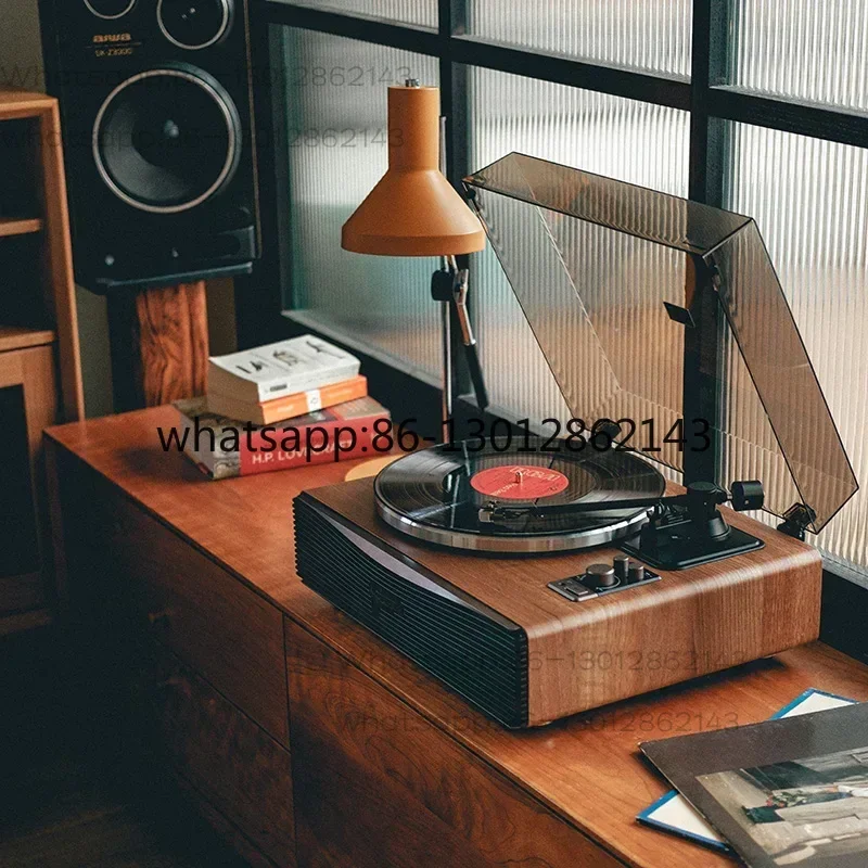 NEW   Second generation retro vinyl record player Bluetooth audio ornament