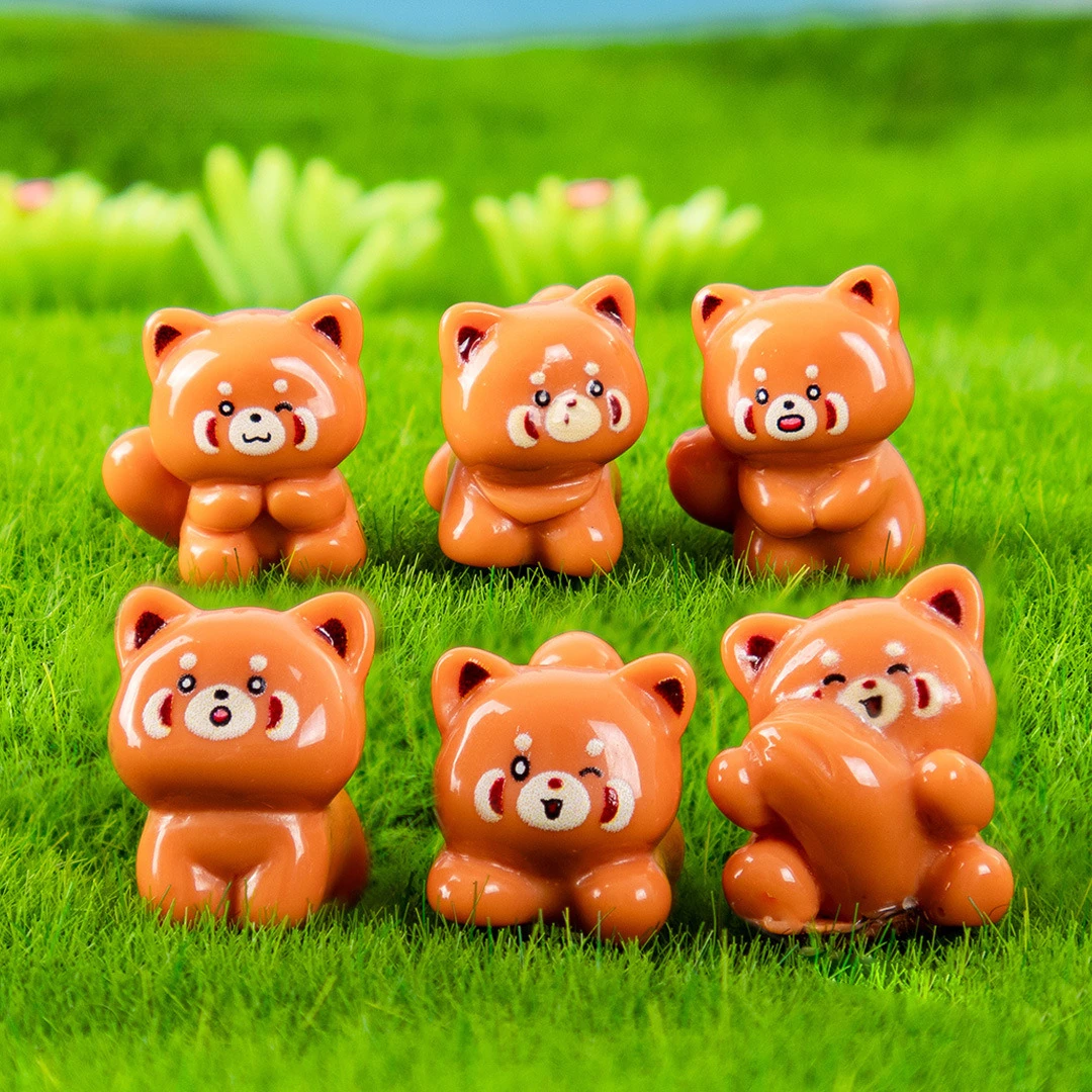 

100pcs Wholesale 3D Resin Raccoon Home Decoration Fairy Garden Landscape Dollhouse Desktop Ornament Miniature Craft