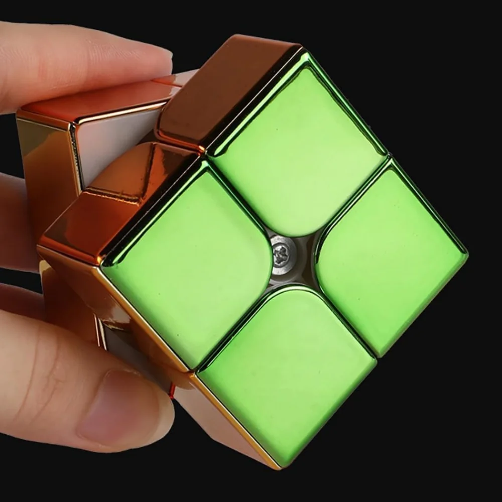 Shengshou Magnetic Dazzling Colors Metallic 2X2 Speed Cube Shiny Cube Mirror Reflective stickerless Metallic 2x2x2 Puzzle