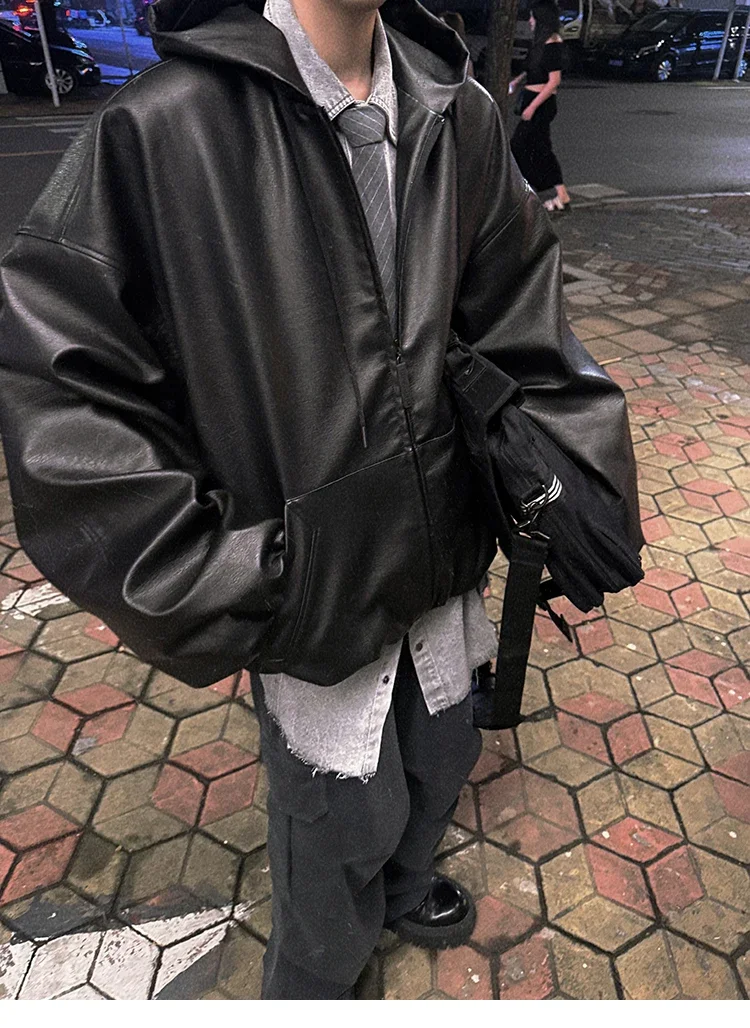 Frühling Herbst Kurze Übergroße Schwarze Weiche PU-Lederjacke für Männer mit Kapuze Reißverschluss Locker Lässig Koreanische Modekleidung – Detail 11