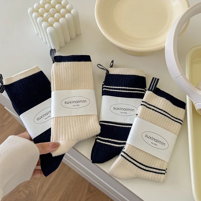 

4 Pairs of Autumn and Winter New Socks Children's Fabric Label Mid Tube Pile Contrasting Stripes Ins Trendy Japanese Long