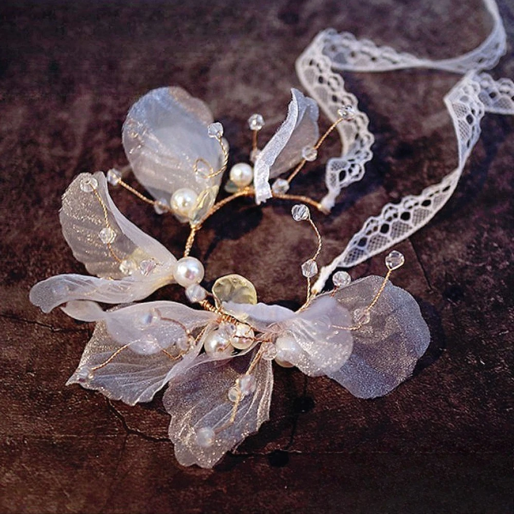 우아한 신부 손목 코사지 신랑용 부토니에 웨딩 커플 웨딩 액세서리 진주 장식 튤 꽃 결혼식 파티