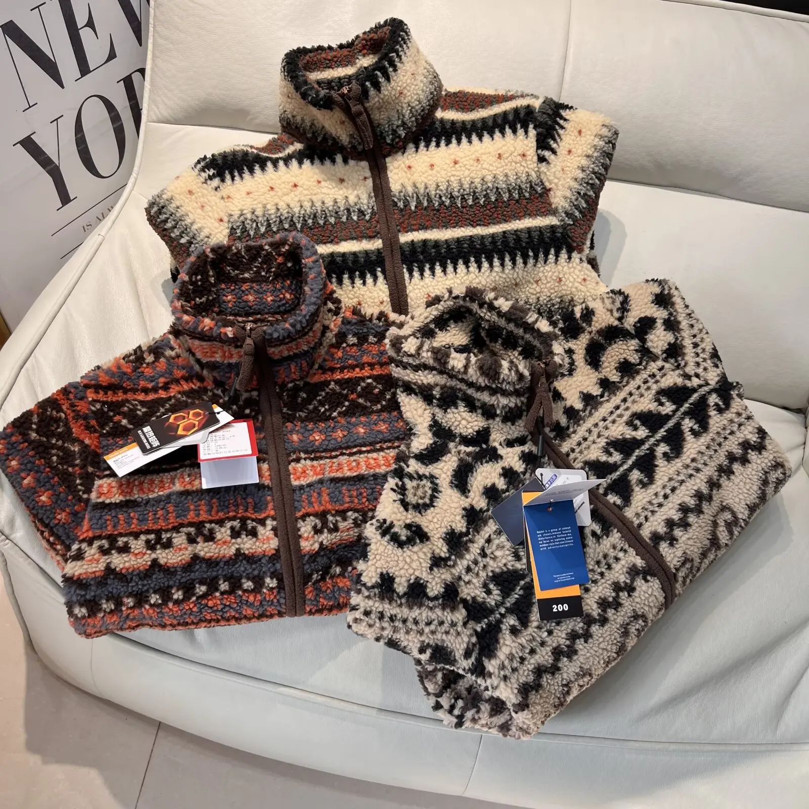 

Уличное теплое двустороннее пальто из меха ягненка с воротником-стойкой в стиле вестерн Le, шерстяное пальто в стиле ретро для мужчин и женщин