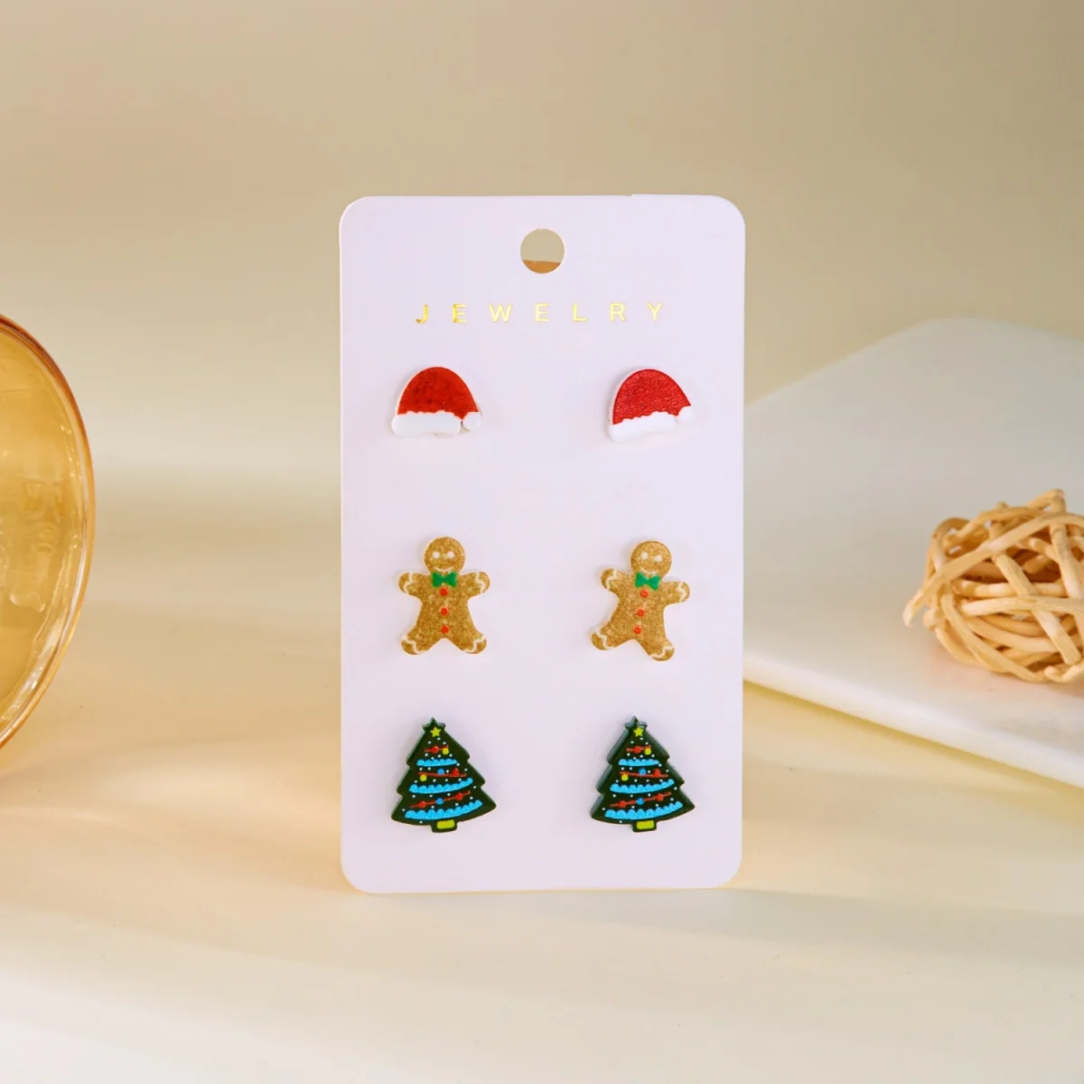 6 Paar/Set Kleine Niedliche Acryl-Weihnachtsbaum-Hirsch-Lebkuchen-Ohrstecker für Frauen Cartoon-Harz-Weihnachtsmütze-Elch-Ohrringe Schmuck – Detail 33