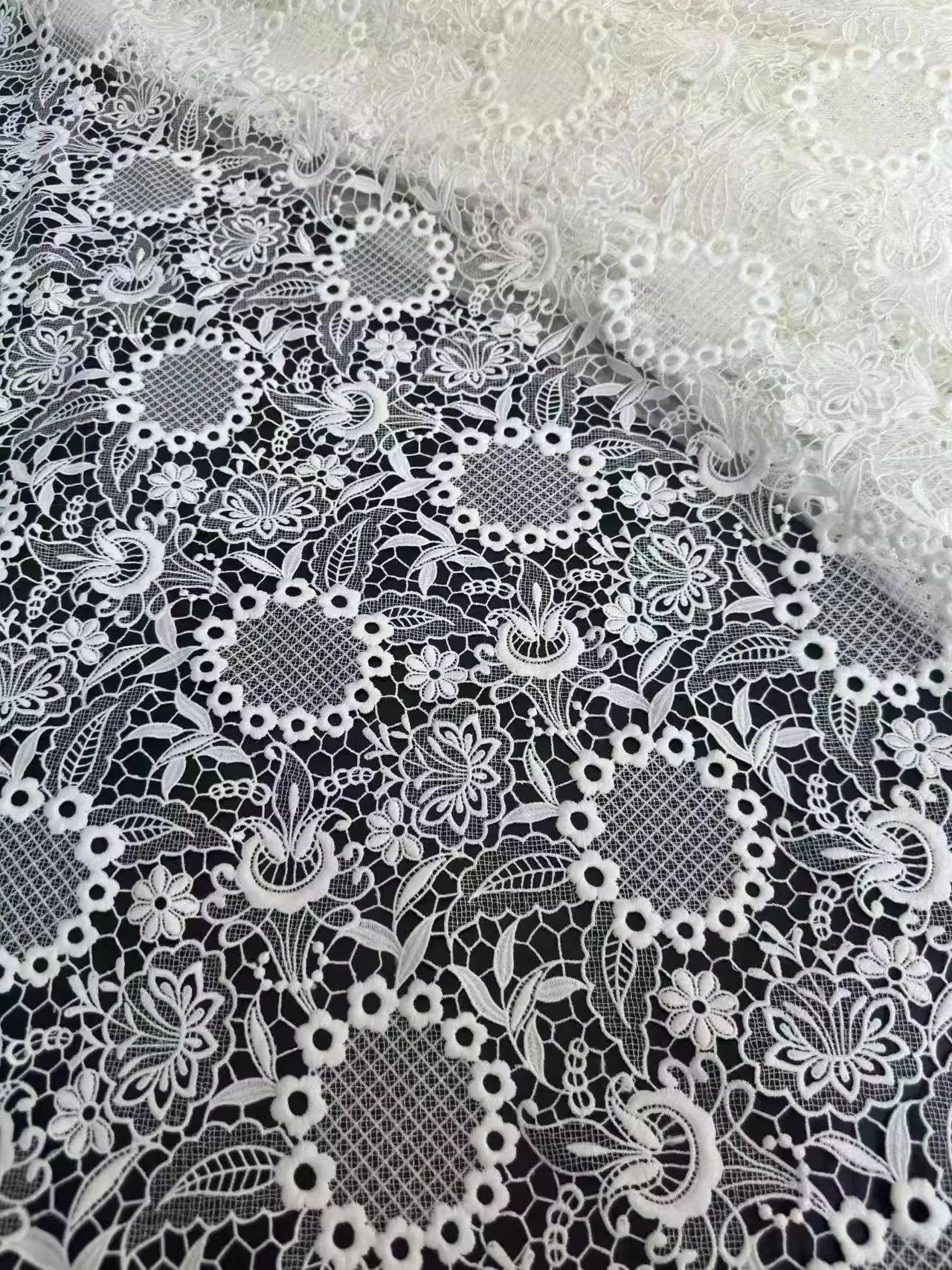 tissu-en-dentelle-de-soie-de-lait-soluble-dans-l'eau-1-metre-pour-robe-et-cheongsam-de-mariage-pour-patchwork