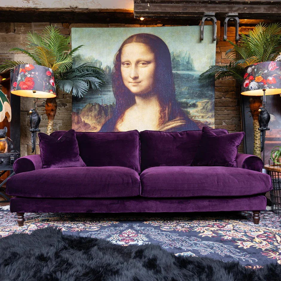 Nordeuropäischer Stil Dunkelviolettes Samt-Dreisitzer-Sofa für Wohnzimmer-Design Möbel für Zuhause