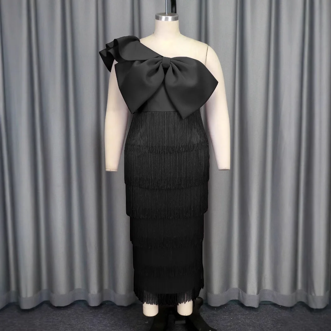 Am041017 Elegante tinta unita aderente con frange abito da festa banchetto collo asimmetrico abito con fiocco grande abito Vestido donna elegante