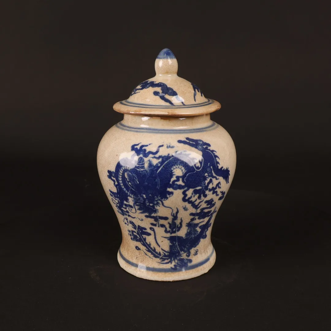 Traditional Chinese Jingdezhen antique blue and white porcelain dragon patterned jars classical living room decoration ornament