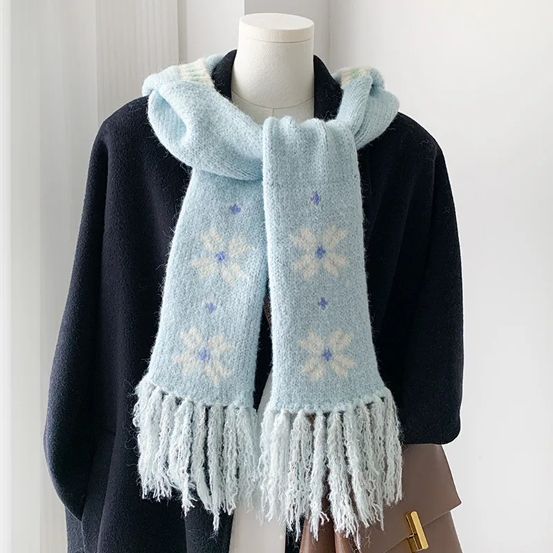 

Женская вязаная шапка со снежинками, шарф, комбинированный корейский стиль, осень-зима, милый комплект шарфов из пряжи с кисточками и капюшоном