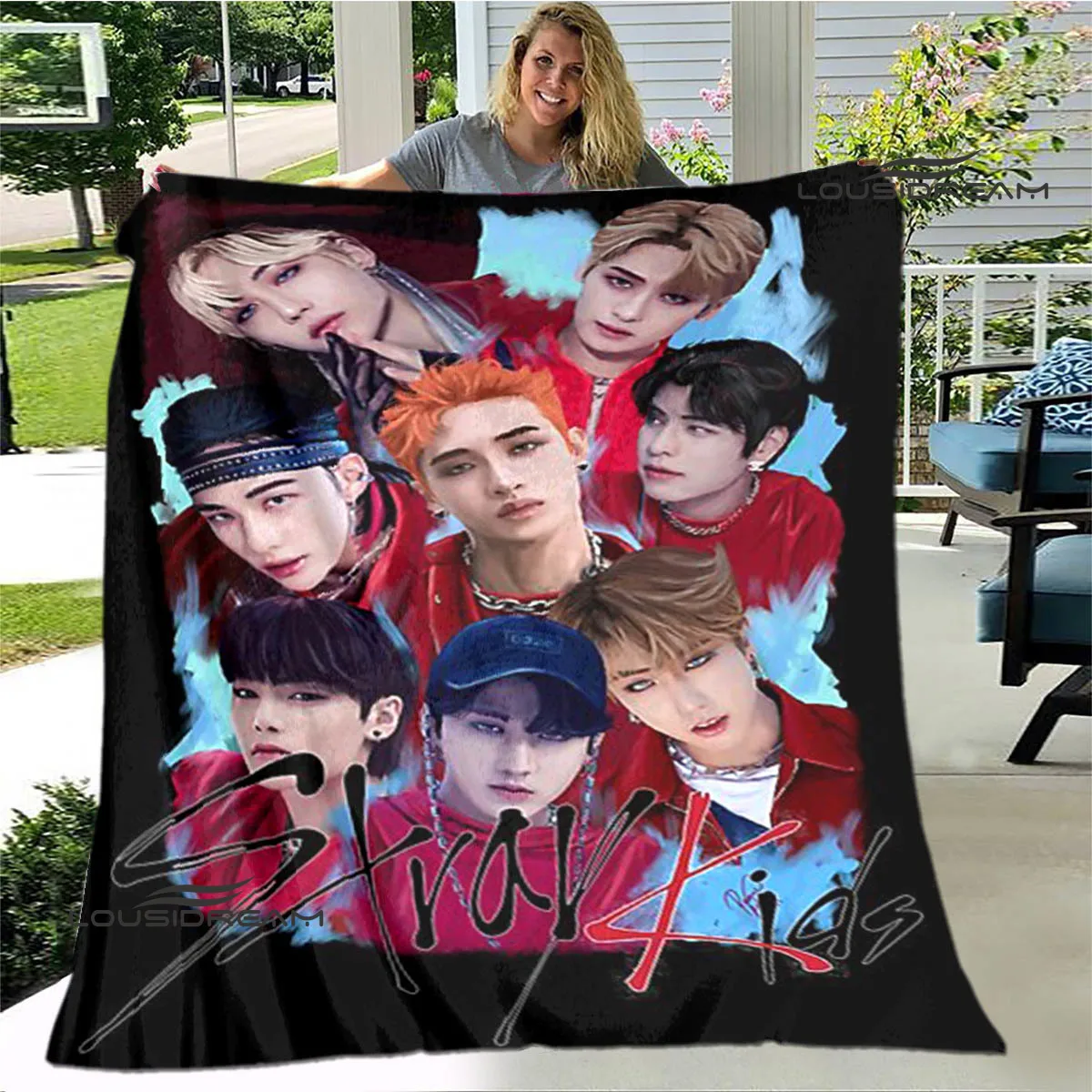 KPOP S-Stray-K-Kids pattern blankets Flannel Warm blanket Soft and comfortable blanket Travel Blanket bed linings Birthday Gift