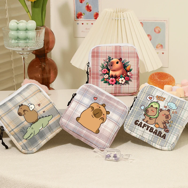 Capybara Borsa portaoggetti per assorbenti igienici da donna Borsa portaoggetti portatile impermeabile Borsa per assorbenti igienici modello cartone animato regalo