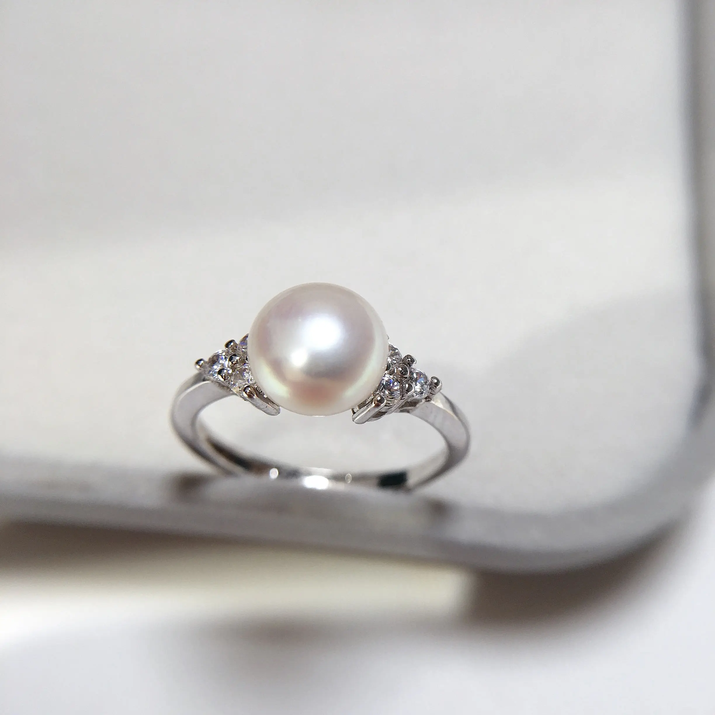 ZHBORUINI 2024 Simple Pearl Ring 100% Real Natural Pearl Gold Silver Color Women Jewelry Silver Clear Zircon Diamond Ring Gift