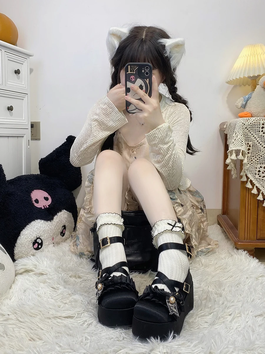 Cute Lolita Women's Shoes 2024 Spring and Autumn Girls Pleated Satin Platform Shoes Thick Bottom Chunky Heel Pumps