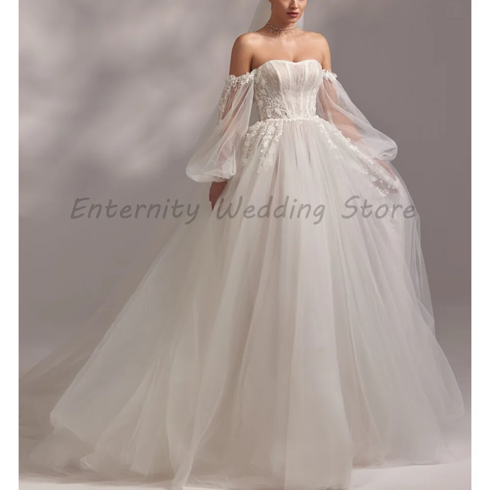 White Off The Shoulder Ball Gown Wedding Dress 2026 Luxury Lace Appliques Puff Long Sleeve Tulle A-Line Bridal Gown With Train