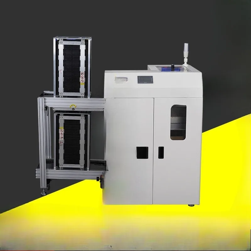 Automatic suction and feeding machine substrate conveying and feeding equipment