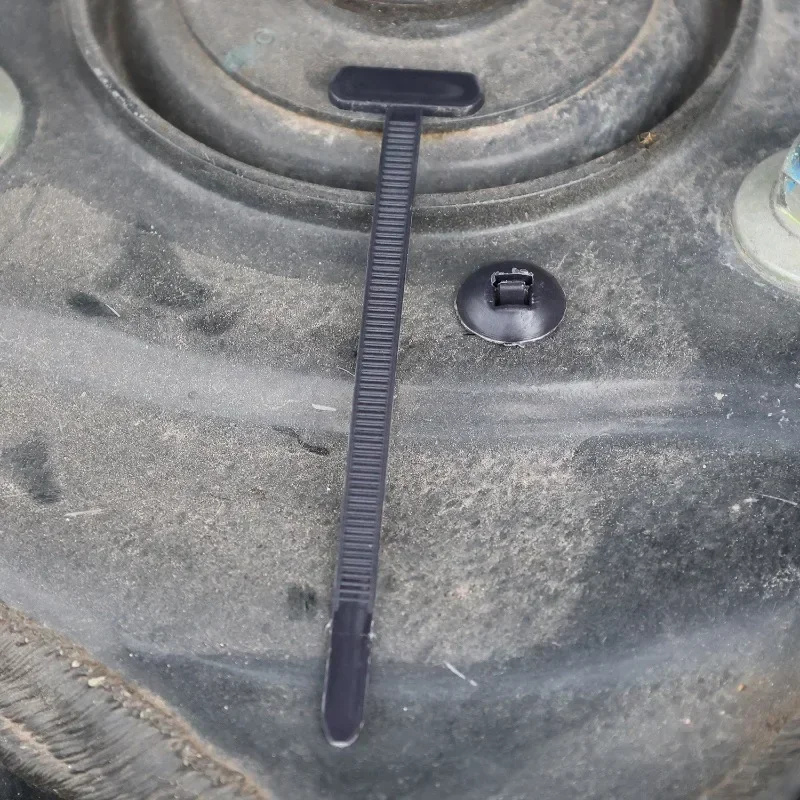 Car Fender Trunk Engine Guard Panel Wire Clips Universal Nylon Cable Tie Buckle Auto Fastener Screw Replacement Clip