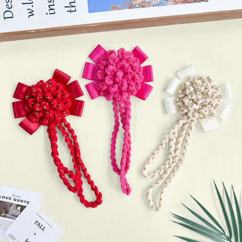 

Hand Woven Ball Flower Ribbon Tassel Brooch Women's Jewelry Accessories Pin Festive Fashion Personality Corsage