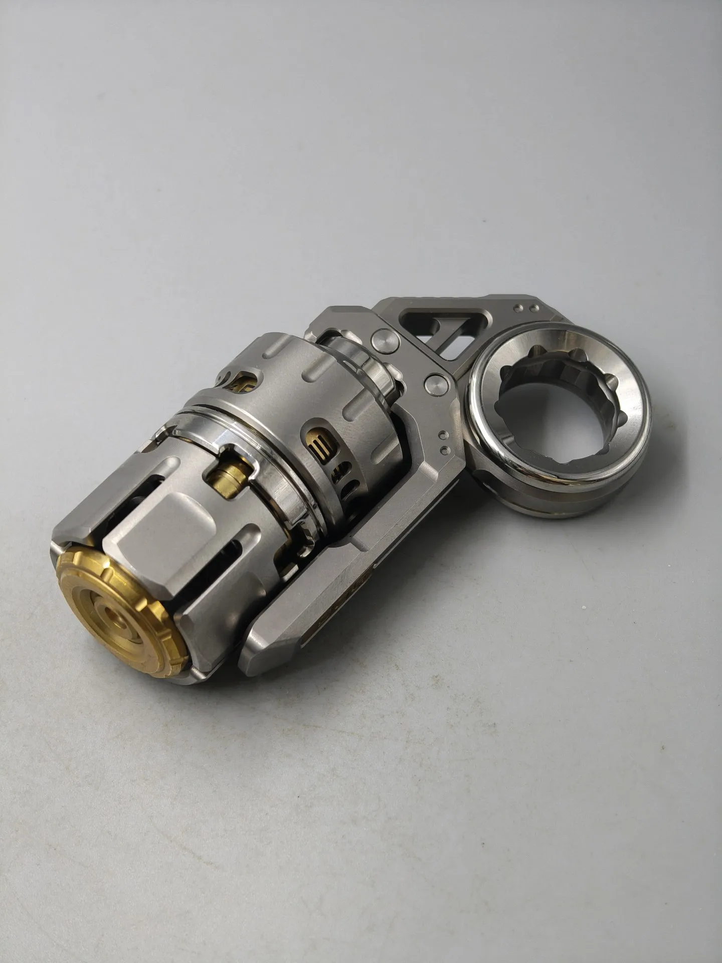 Used EDC DJG Destroyer Edc Titanium Alloy, Composite Mechanical Push Card Edc Metal Decompression Play