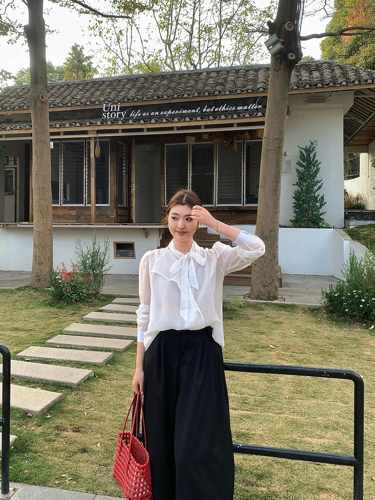 

Элегантная женская рубашка с длинным рукавом свободного кроя с узлом, большие размеры, Lin Daxiao, весна 2026, новый стиль, комфортная рубашка