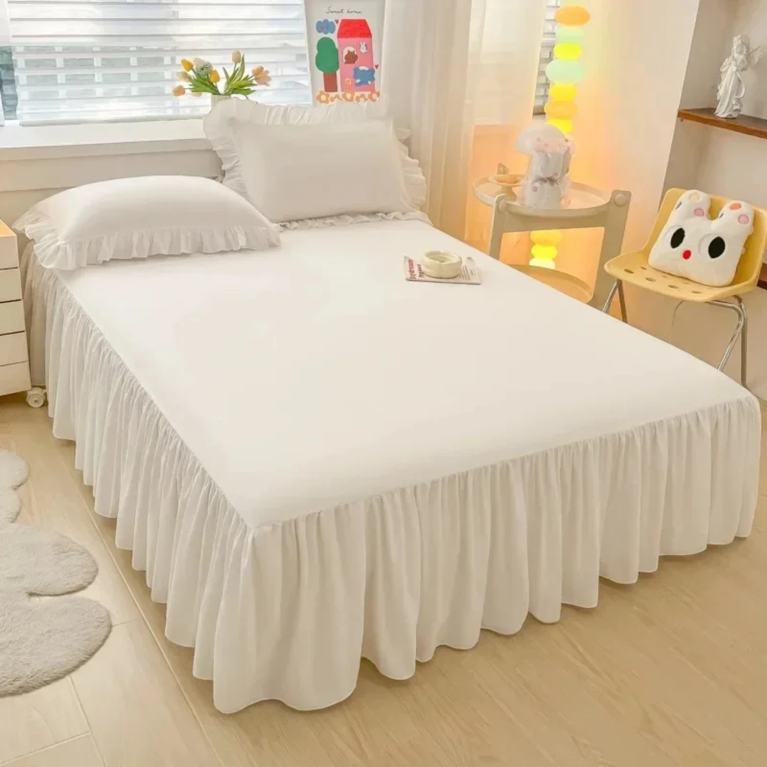 Elegant Lace Ruffled Solid Color Bed Skirt for Bedroom Decor, Non-slip Mattress Cover, Bedsheet/ Bedspread, 1pc