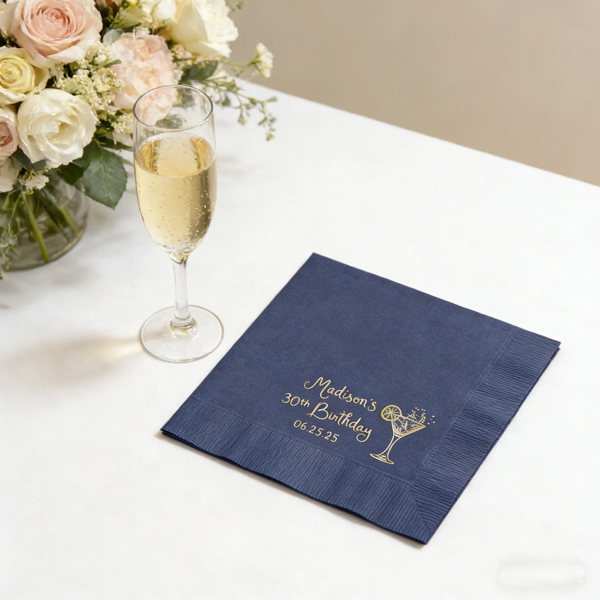 

50 шт. персонализированных салфеток для дня рождения в стиле Мартини, декоративные салфетки для вечеринки