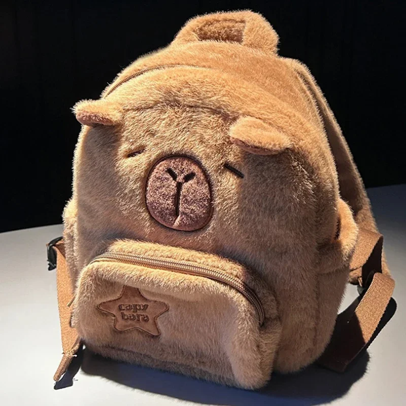 Kapibala Peluche Capibara Zaino Studente carino Borsa di pelliccia versatile Ins Borsa da scuola per zaino piccolo per ragazza morbida Mochila
