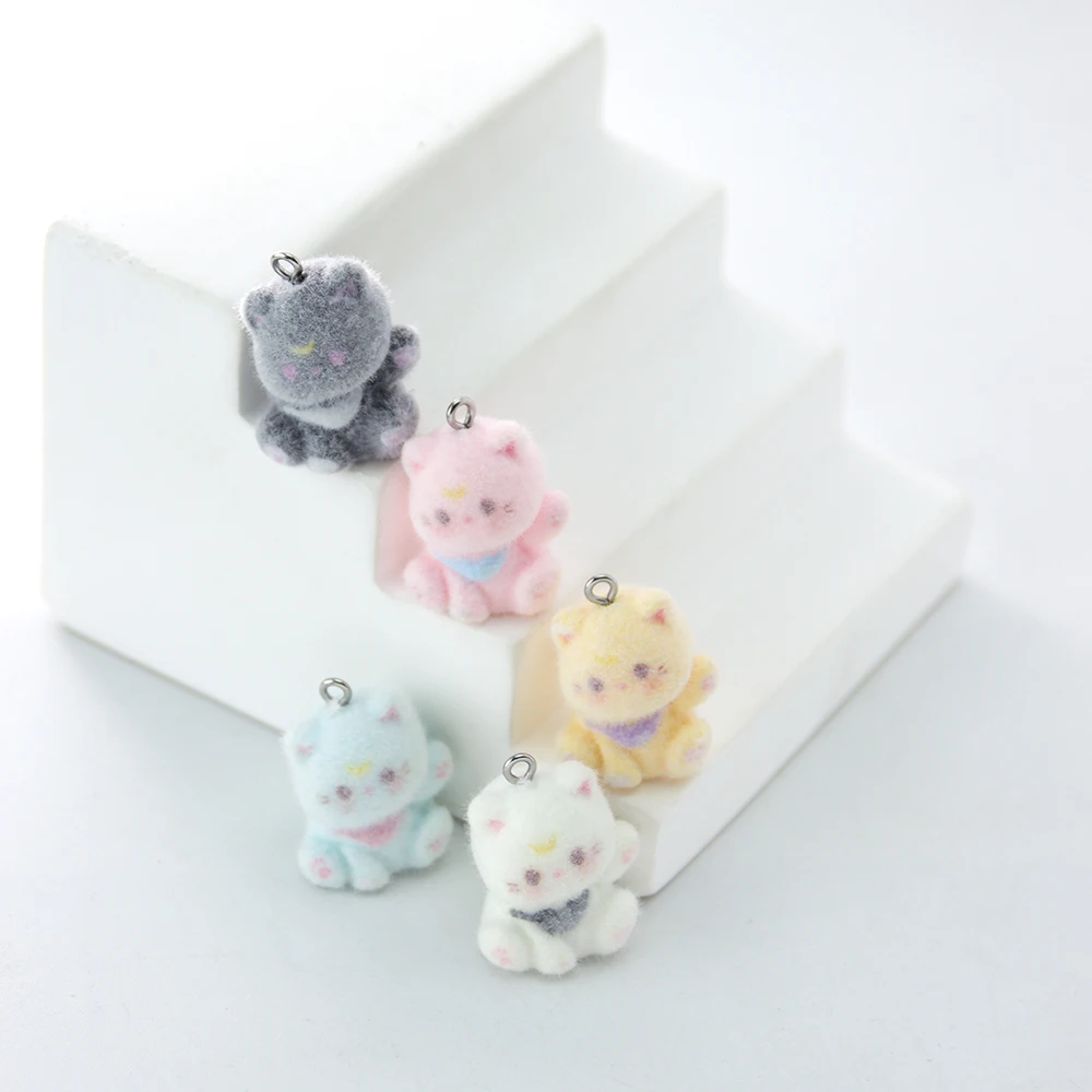 20Pcs 3D Flocking Resin Kitten Charms Cute Plush Doll Cat Pendant for Necklace Keychain Making DIY Jewelry Accessories Wholesale