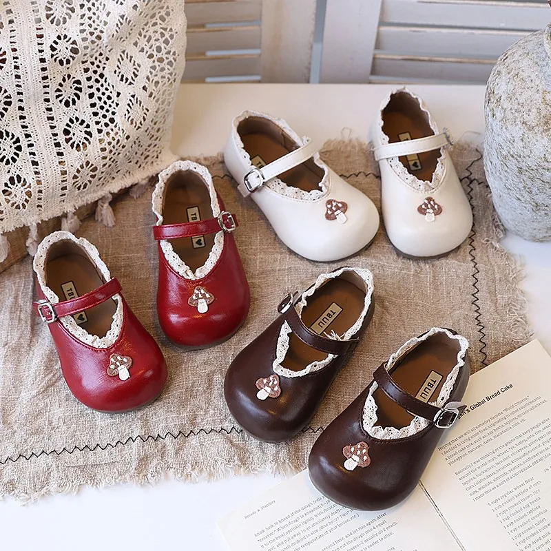 

Детская повседневная обувь из искусственной кожи, модные весенние туфли на плоской подошве с застежкой на шнуровке для девочек, противоскользящие белые и красные туфли, размер 21-30