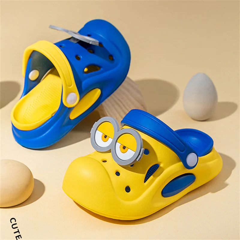 Minions Children Slipper Lightweight Anti Slip Hole Shoes Outdoors Beach Shoes Anime Waterproof Soft Summer Sandals Kids Gift