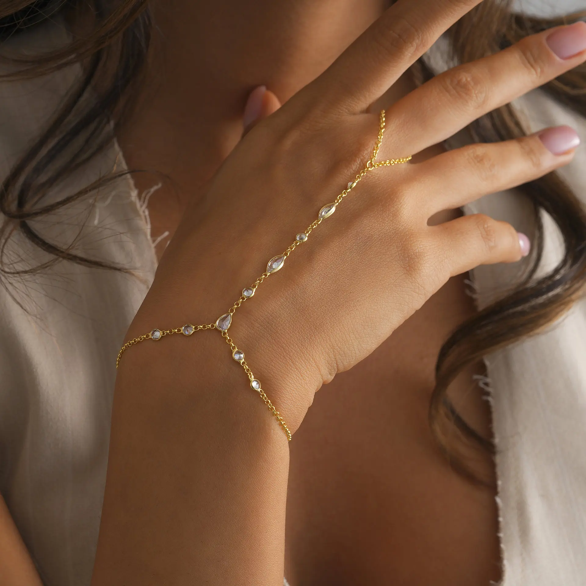 Mixed Cut Hand Chain for Women Rhinestone Slave Bracelet Sparkly Elegant Chic Glam Minimalist Party Jewelry Gift Box Packaging