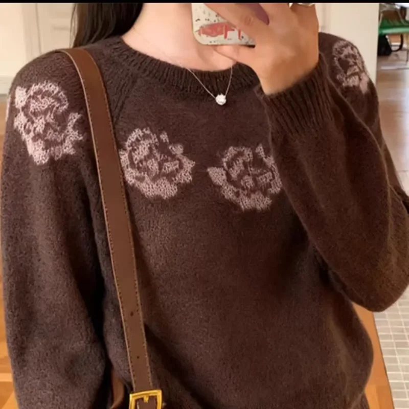 

Round Neck Pullover Sweater for Women Autumn New Splicing Loose Long-sleeved Knitted Top