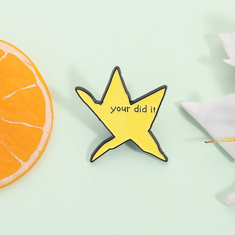 Your Did It Gelber Stern-Emaille-Anstecknadel, lustiger fünfzackiger Stern, Metallabzeichen, Brosche für Damen und Herren, Fünfeck-Anstecknadel, Schmuckzubehör