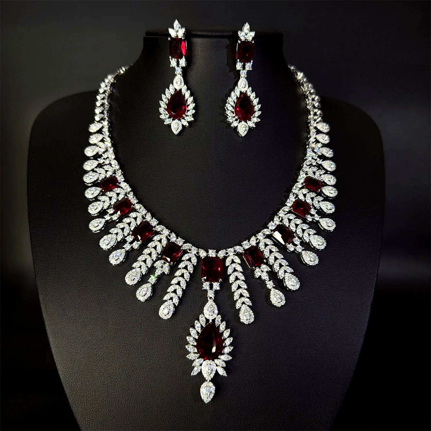 Glamorous Purple Jewelry Stunning Women's Necklace Earring Set Women's Clothing Light Luxury Wedding Bridal Holiday Gift M-944