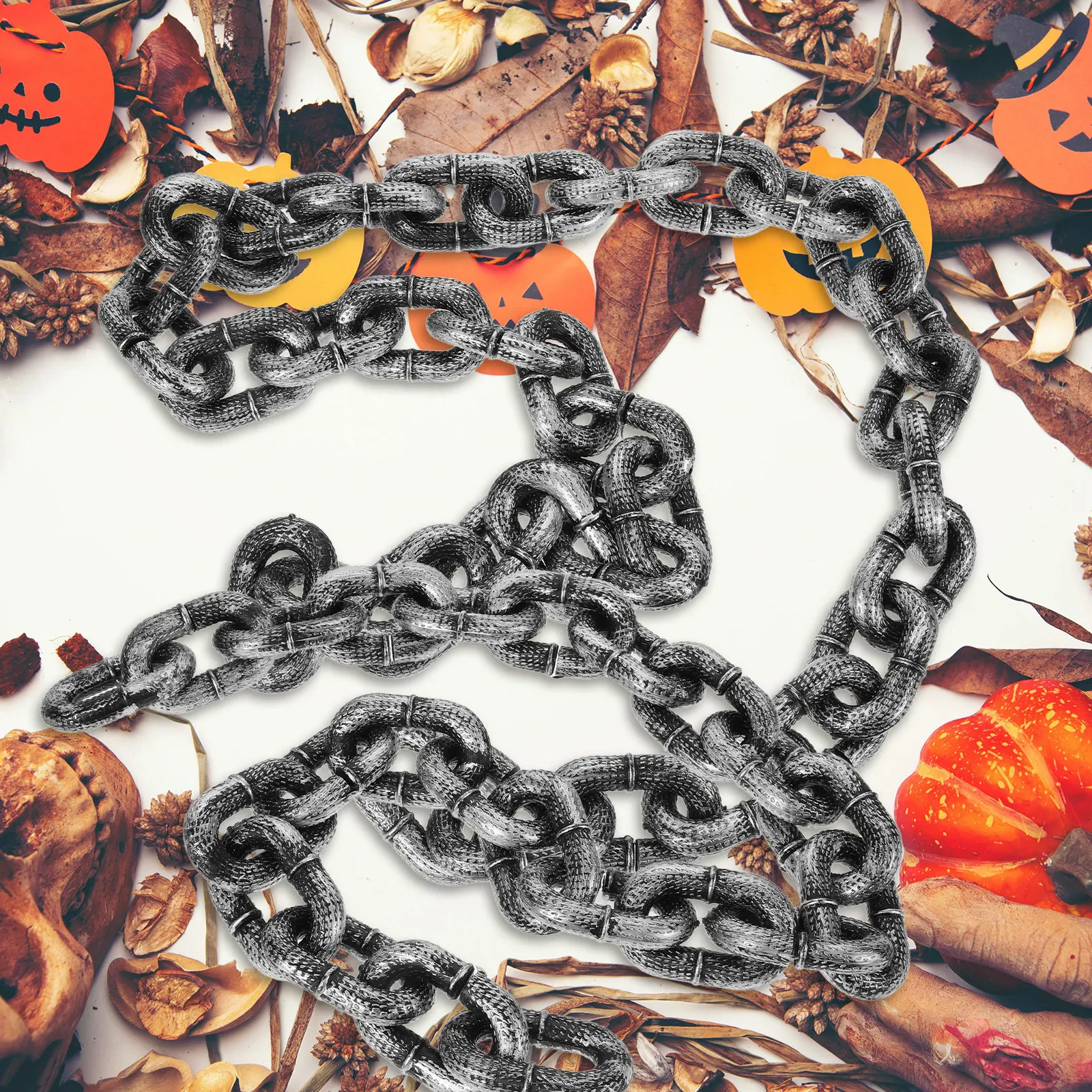 

Halloween Simulation Plastic Decorative Chain 2M Multi Functional Lightweight Chain Barrier Costume Party Accessory