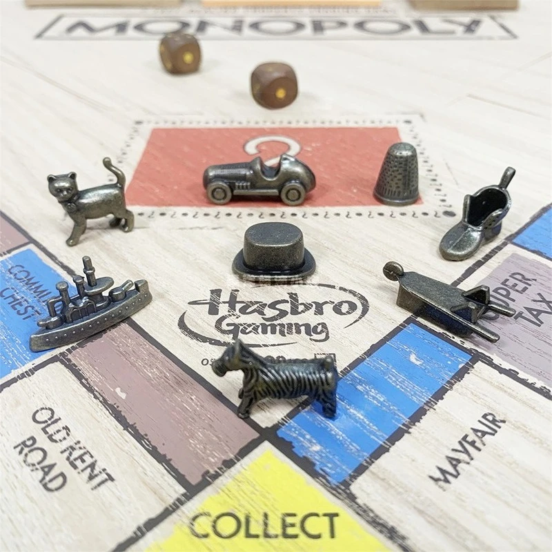 Hasbro Real Estate Tycoon Monopoly Rustic Series Monopoly Wooden Box Retro Collection Edition Board Game - Image 4