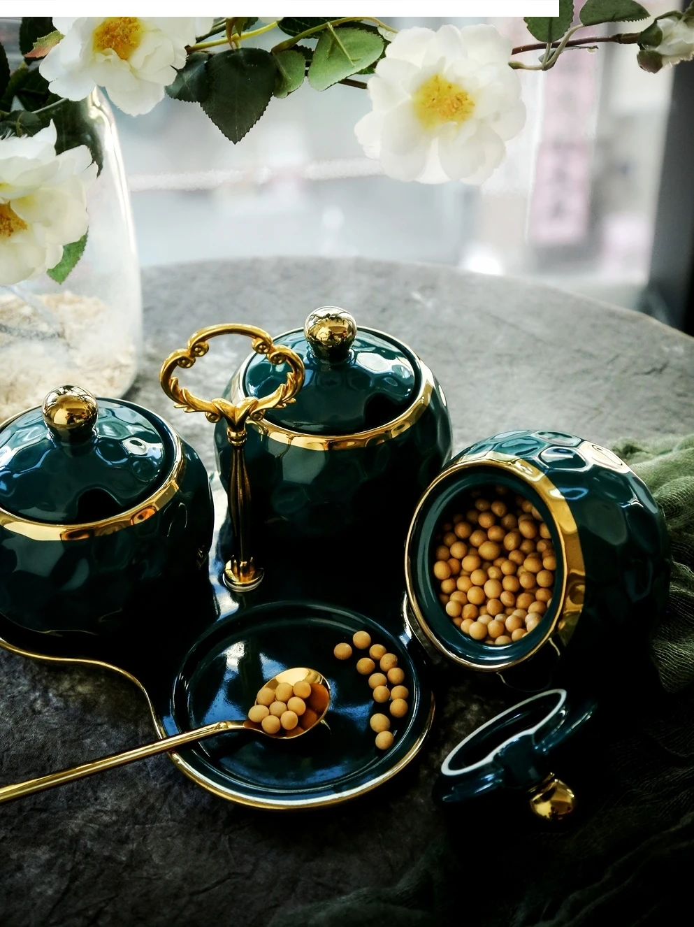 الشاهيا مياه الزمرد السيراميك تانغكي الشمبانيا بومبو دبور جرة هوداملاينج كوتاتول زيت جارام