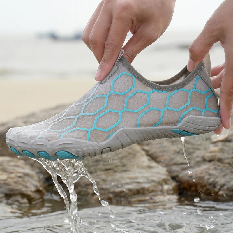Men Women Barefoot Aqua Shoes With Drainage Holes Beach Swimming Shoes Anti-Slip Fishing Footwear Couple Gym Sneakers Yoga Shoes