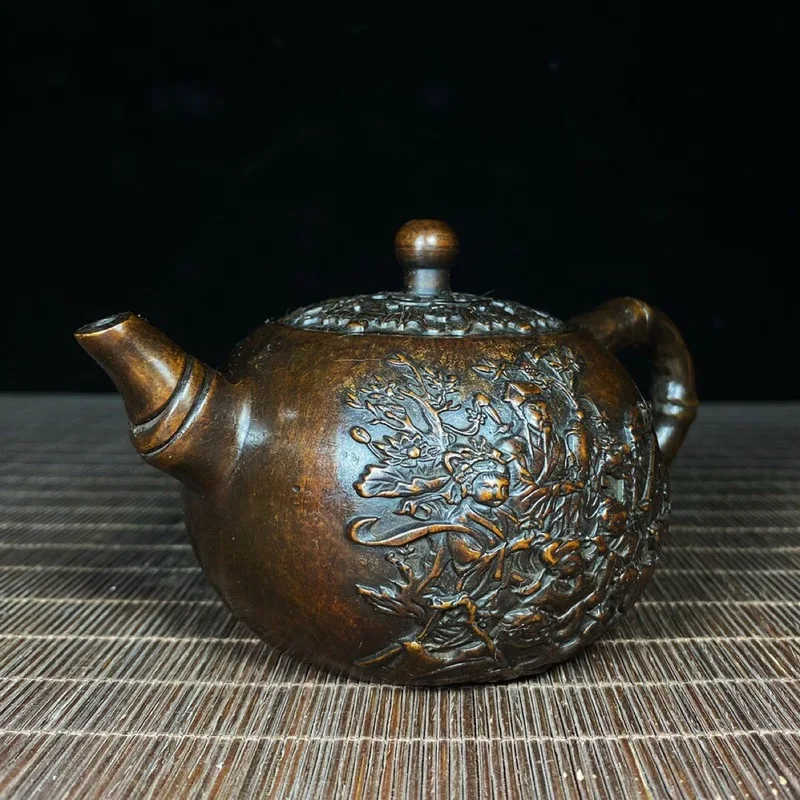 Old Object: Eight Immortals Character Copper Teapot with Handle, Expertly Crafted, Antique Collection, Home Decorative I