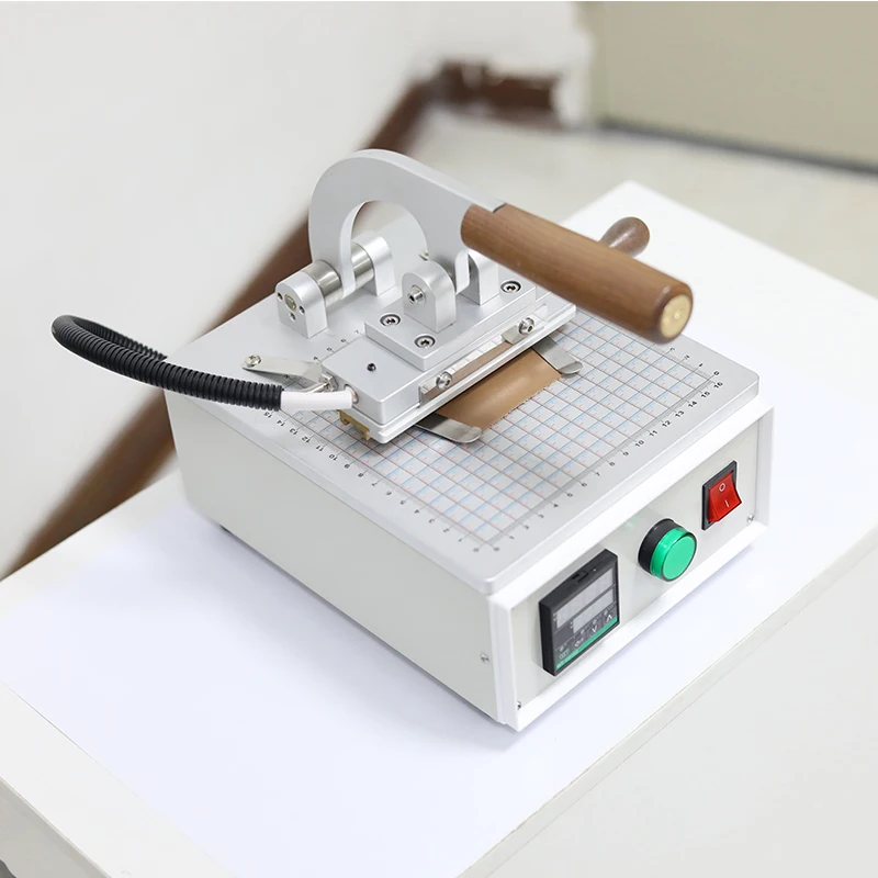 آلة ختم الجلد اليدوية الصغيرة آلة وضع علامات على الشعار البرونزي آلة وضع علامات الضغط للأعمال والاستخدام الصناعي