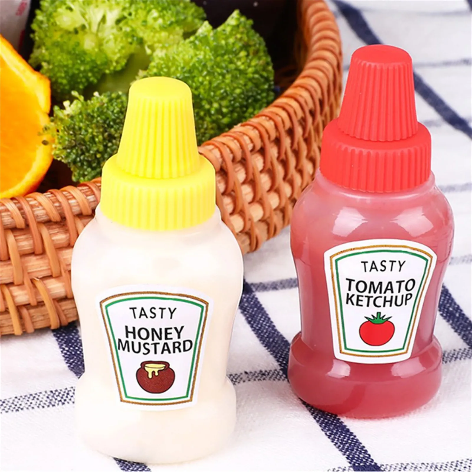 4pcs Mini Sauce Bottle Refillable Ketchup Honey Salad Containers Bottles Portable Sauce Jars Lunch Box Dressing Dispensers Box