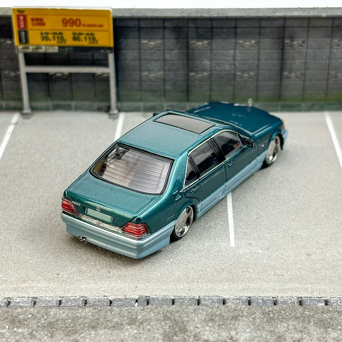 StreetWeapon 1/64 Bens S Class W140 two-color car paint alloy model