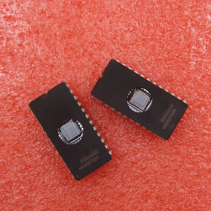 1 PCS HN462732G HN462732 462732G DIP24 32K bit UV EPROM