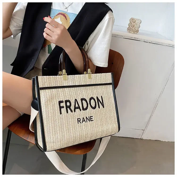 Large Capacity Straw Woven Bag for Women in 2024new Trendy and Fashionable Portable Tote Bag Niche Design Shoulder Crossbody Bag